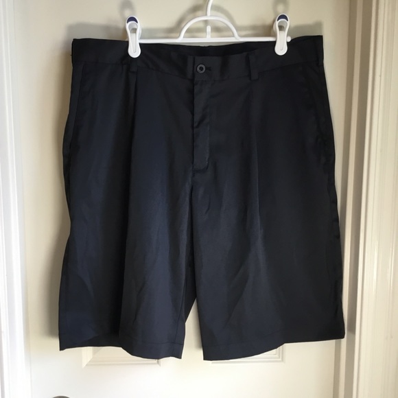 Nike Golf shorts Dry Fit Black size 34 - Picture 1 of 7